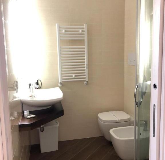 Номер Стандарт с Балконом, B&b La Melagrana