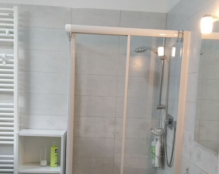 Номер Стандарт, Adagiostay