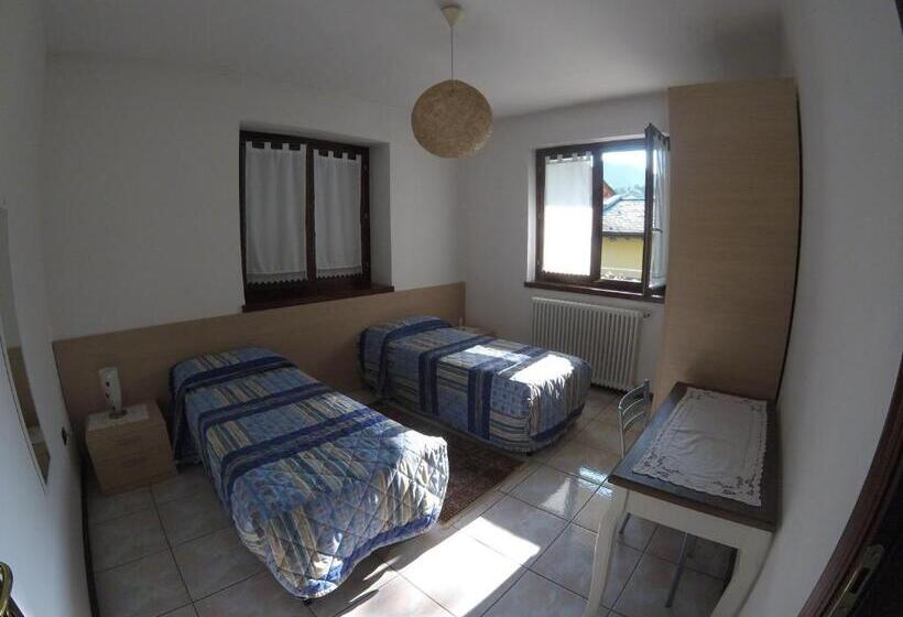 Standard room with outdoor bath, B&b Carunei