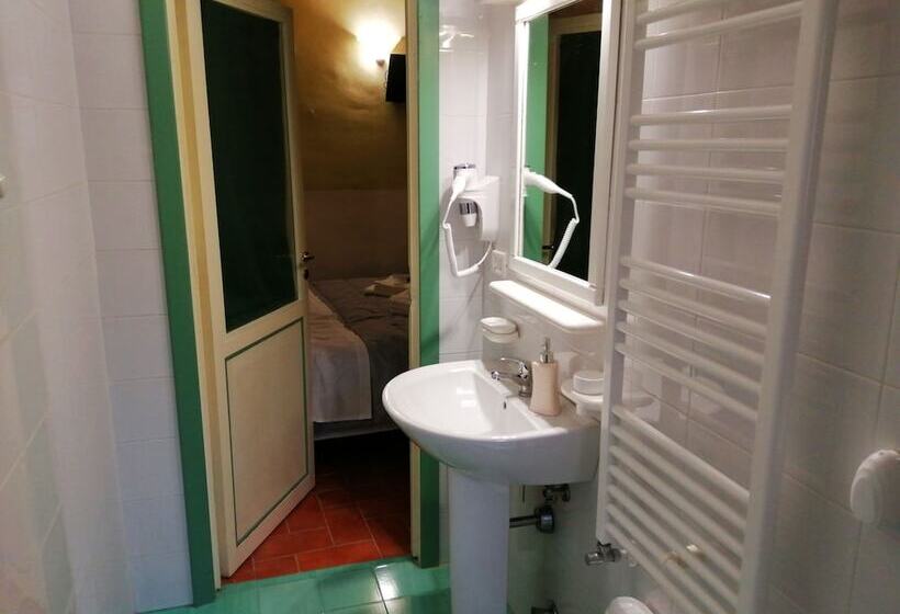 Номер Стандарт, B&b Desiderato