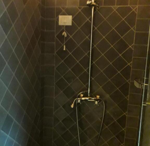 اتاق استاندارد, B&b Villa Tonelli