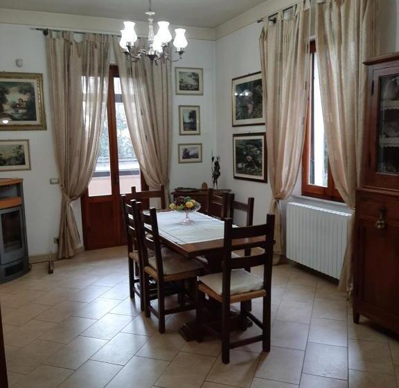 فيلا غرفة نوم واحدة, La Pineta