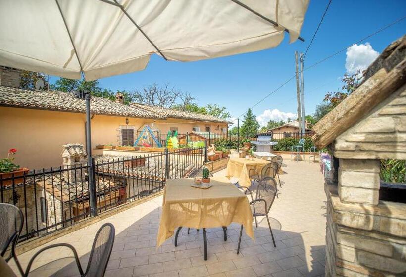 آپارتمان 1 خوابه با چشم‌انداز باغ, L Agrifoglio Di Assisi Residenza Di Campagna