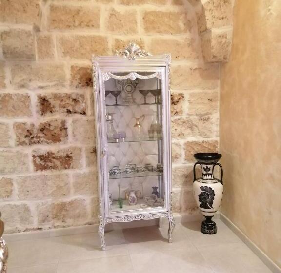 디럭스 룸, Borgo Salentino