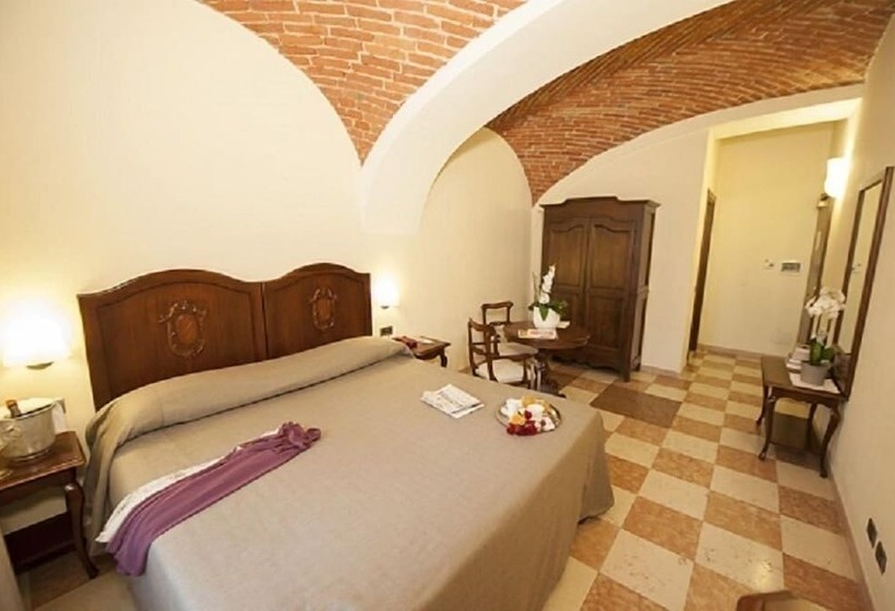 컴포트 룸, Albergo La Corte Albertina