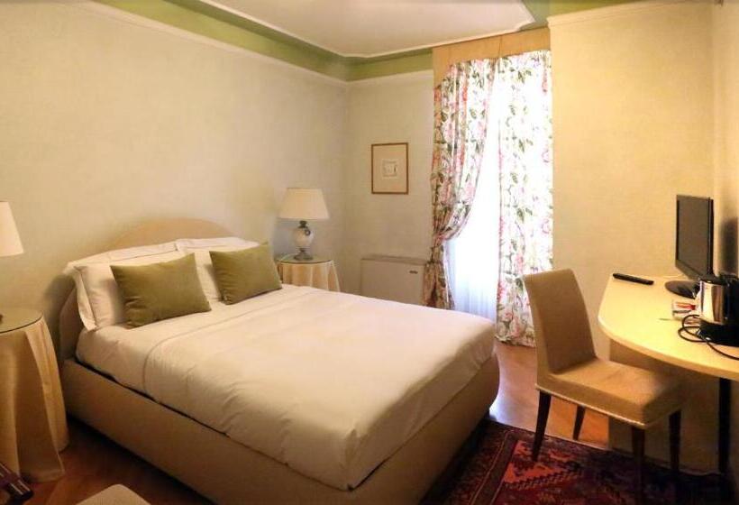 スーペリアールーム, Albergo Castiglione Langhe