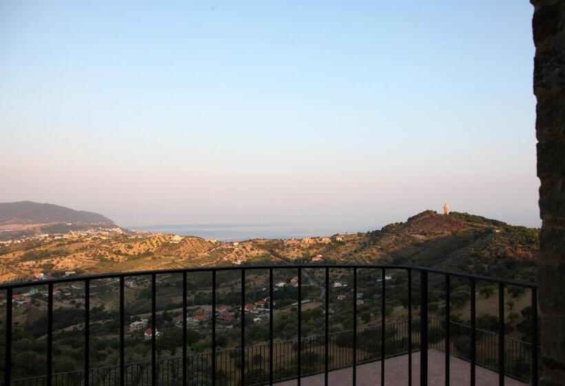 Люкс Superior Вид на Море, Tenuta Santa Caterina