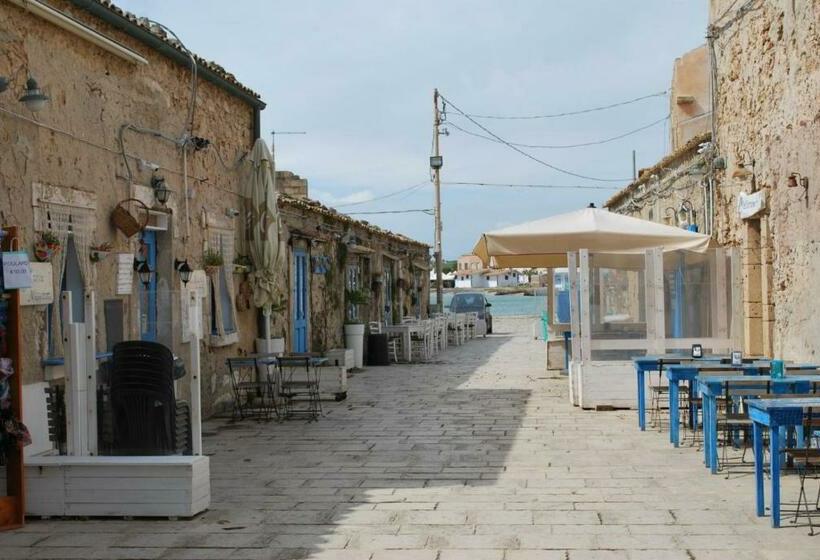 اتاق استاندارد سه نفره, Casa Maritrì Locazione Turistica