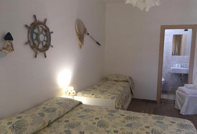 اتاق استاندارد سه نفره, Casa Maritrì Locazione Turistica