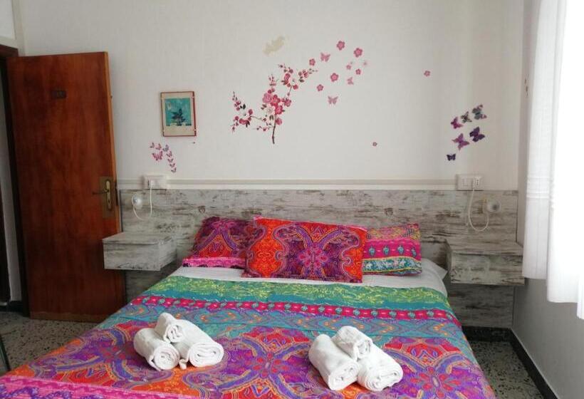 Трехместный Номер Стандарт Вид на Сад, B&b Galletto