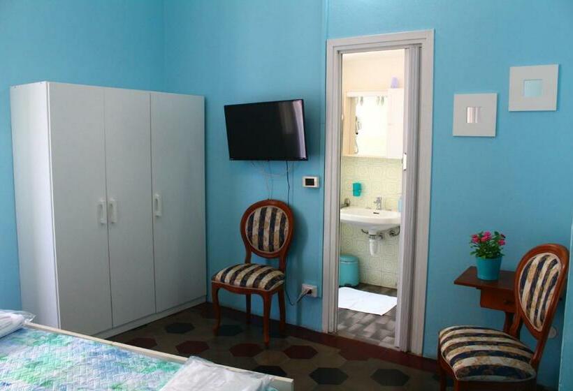Номер Стандарт, Albergo Del Lago