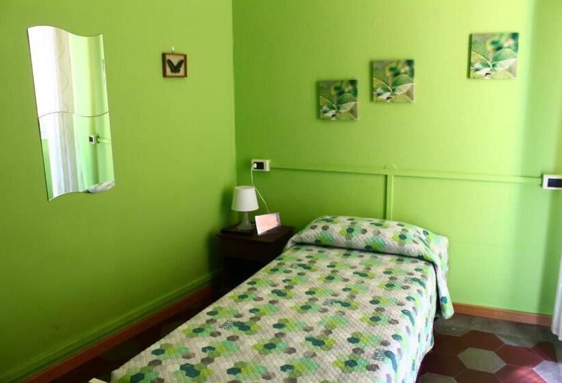 Номер Стандарт Индивидуальный, Albergo Del Lago