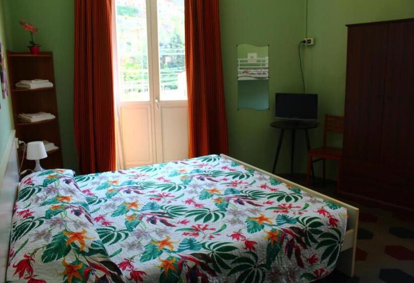 Четырехместный Номер Стандарт, Albergo Del Lago