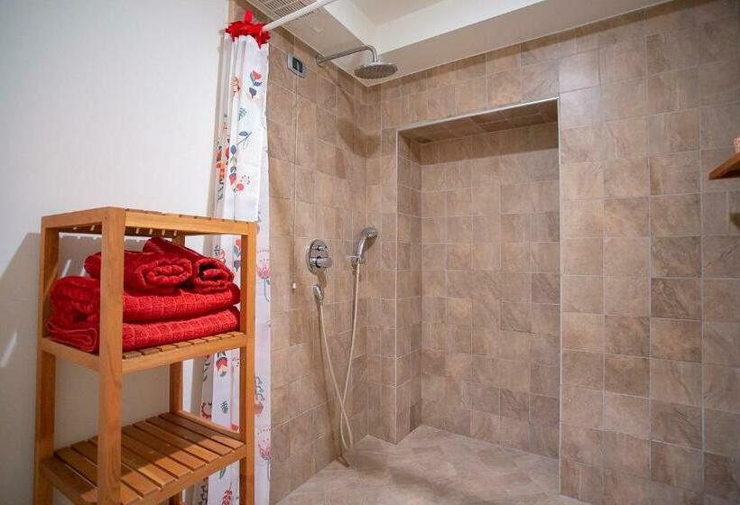 Номер Стандарт, B&b La Corte
