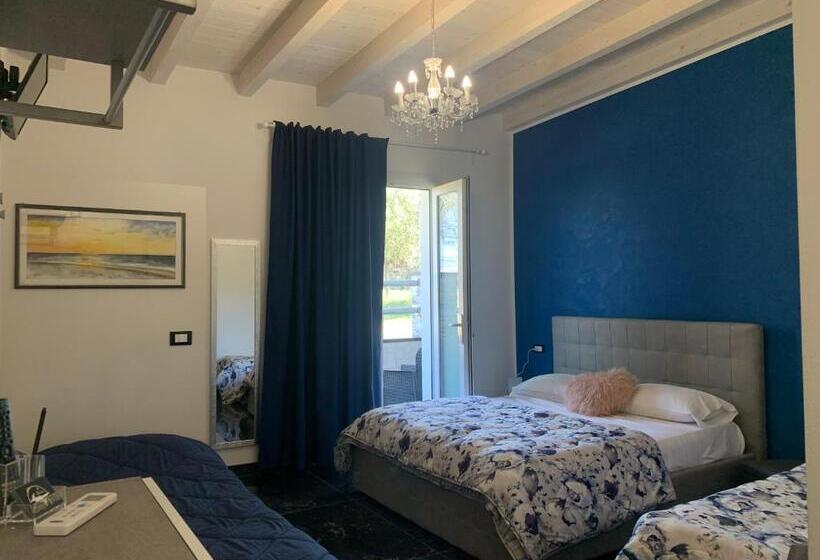 اتاق استاندارد چهار تخته, Garda Relais Luna Blu