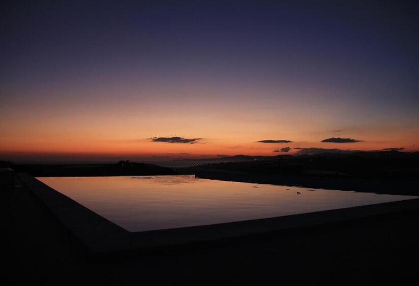 سوییت با چشم‌انداز دریا, Punta Bianca Suite & Home Experience