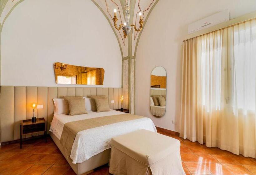 Люкс Повышенной Комфортности, B&b Corte Patitari