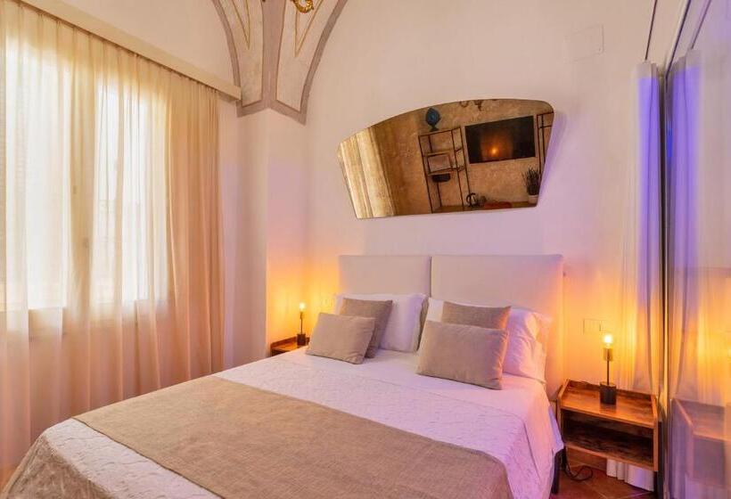 Полулюкс, B&b Corte Patitari