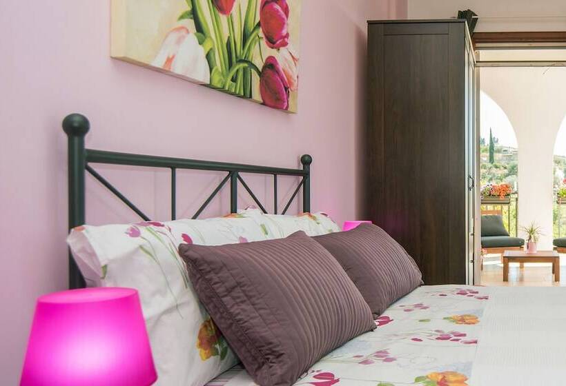 سوئیت جونیور با تراس, Bed & Breakfast Giulio