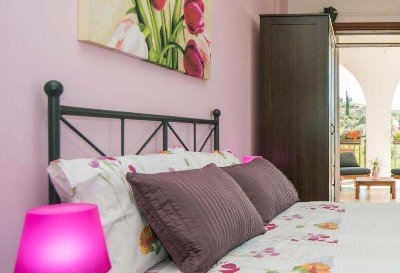 سوئیت جونیور با تراس, Bed & Breakfast Giulio