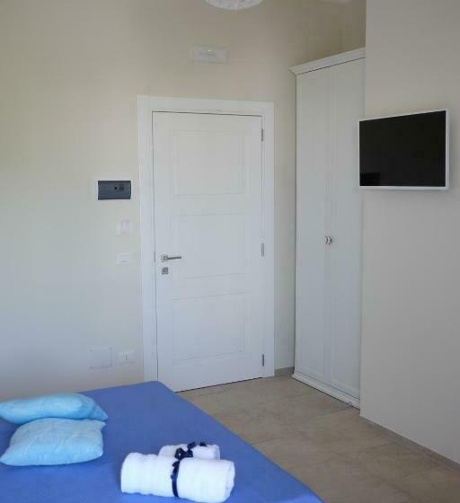 اتاق استاندارد با تخت بزرگ, B&b Relais I Cavalieri