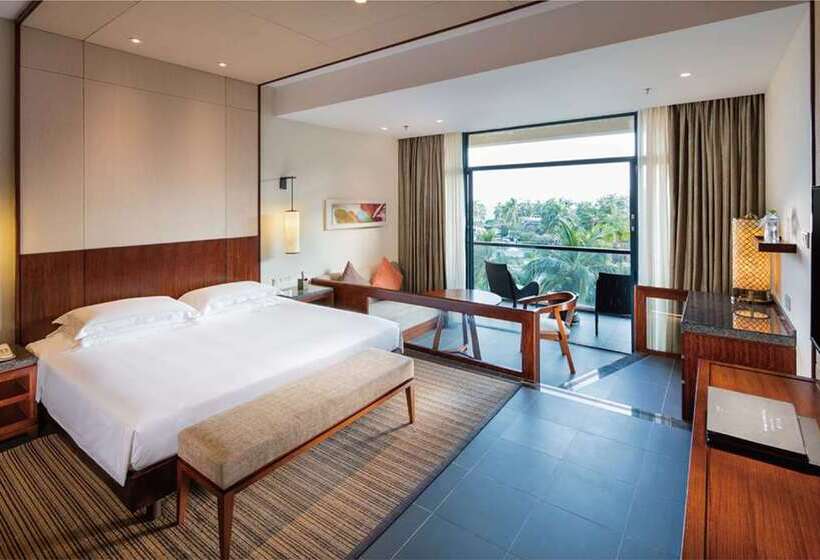סוויטת ג'וניור אקזקיוטיב, Hilton Hua Hin Resort & Spa