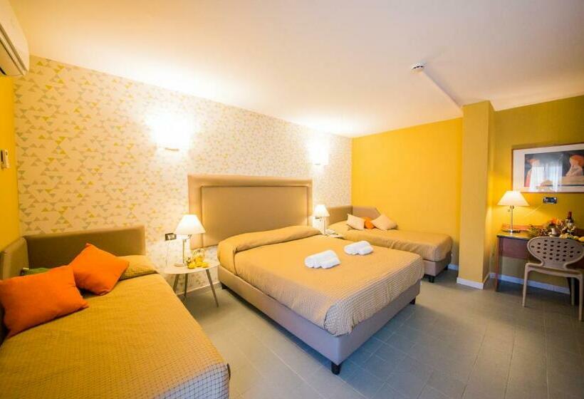 Номер Стандарт Трехместный, Albergo Athenaeum