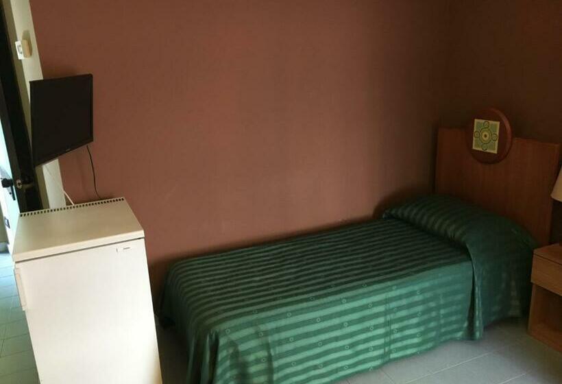 Номер Economy Индивидуальный, Albergo Athenaeum