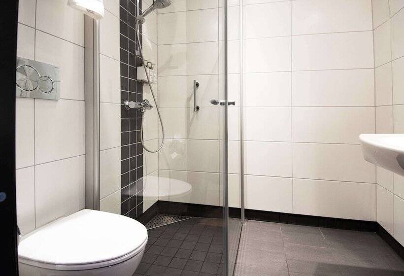 Номер Стандарт Индивидуальный, Park Inn By Radisson Oslo Airport Hotel West