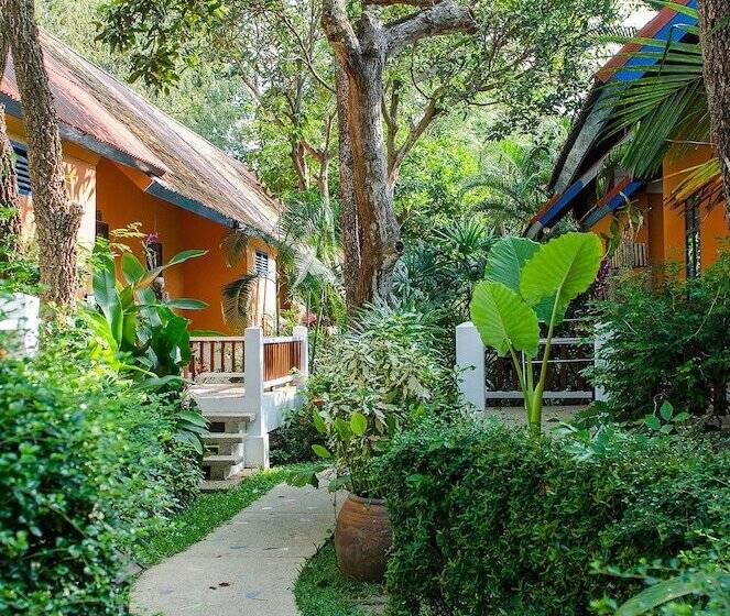 بانگلوی استاندارد 2 خوابه, Lawana Resort
