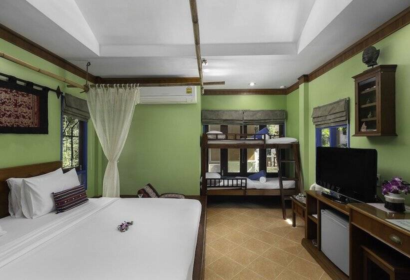 اتاق خانوادگی, Lawana Resort