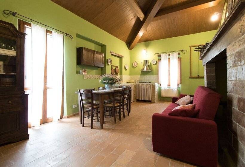 آپارتمان 1 خوابه با تراس, Fattoria Il Bruco