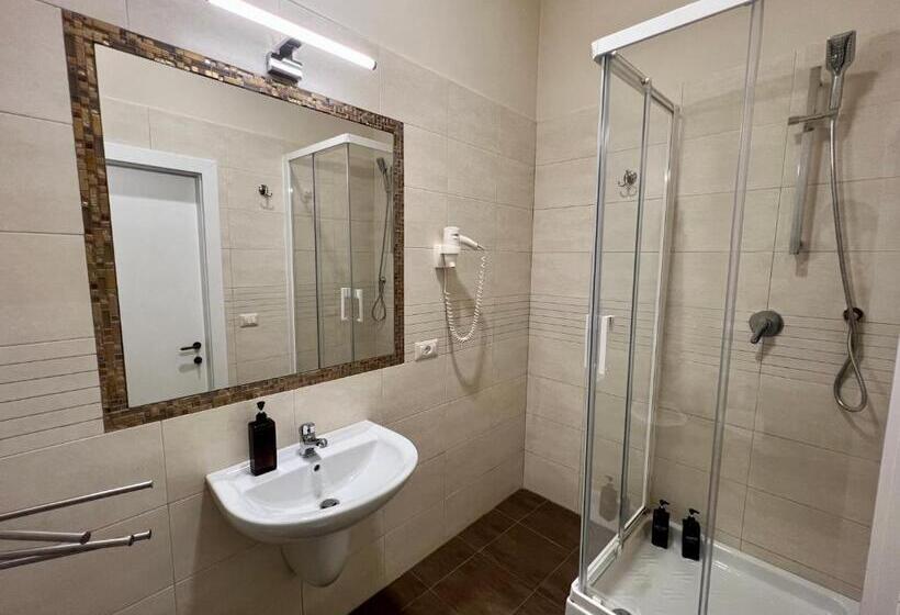 اتاق استاندارد سه نفره, Be Your Home   Guest House Fuori Dal Porto