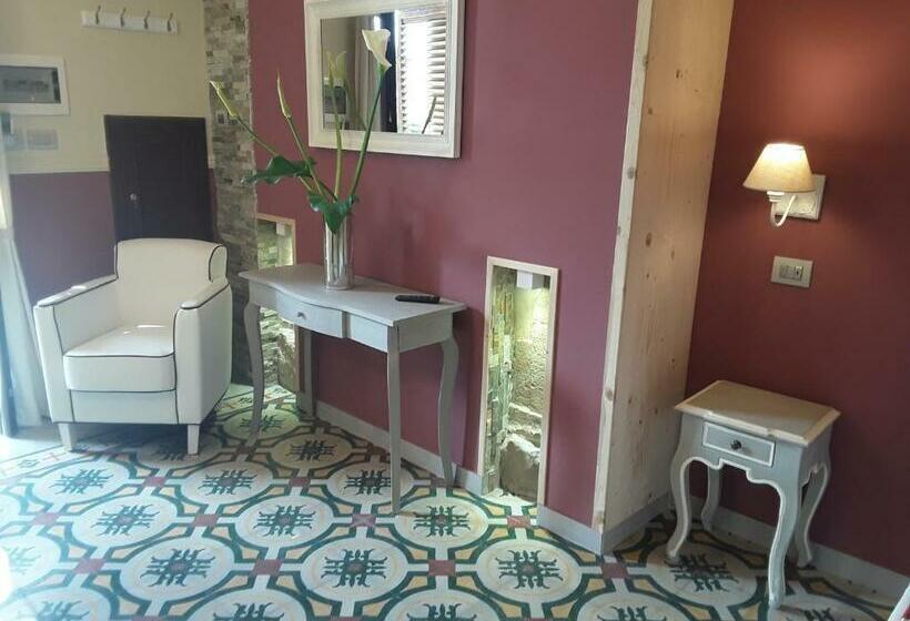 Номер Deluxe, Al Castello