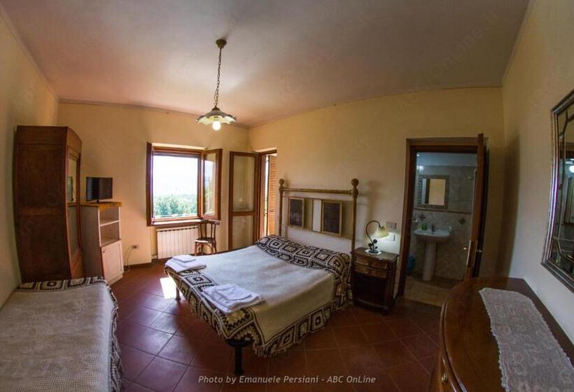带泳池的标准三人间, Agriturismo Santa Serena