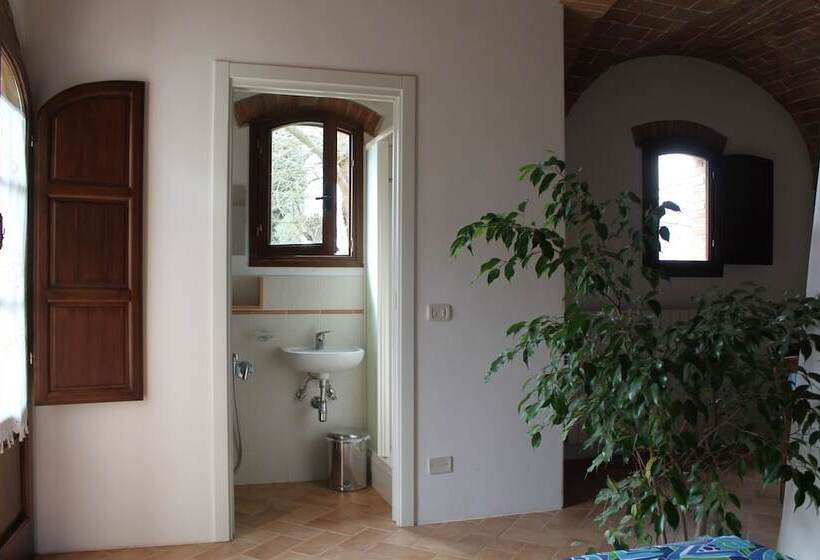 Четырехместный Номер Стандарт, Bio B&b La Fanciullaccia