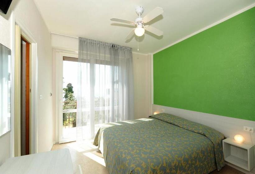 اتاق استاندارد با چشم‌انداز دریاچه, Villa Grazia