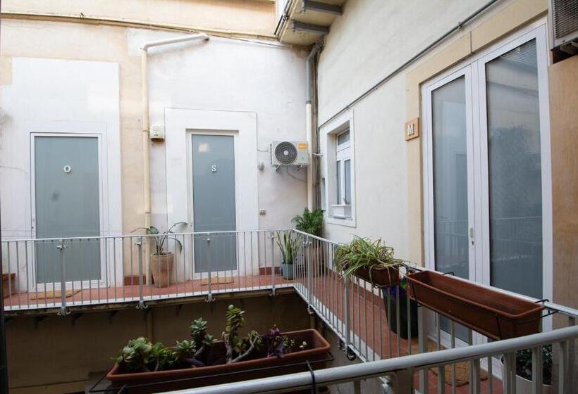 اتاق استاندارد, Catania Central Rooms