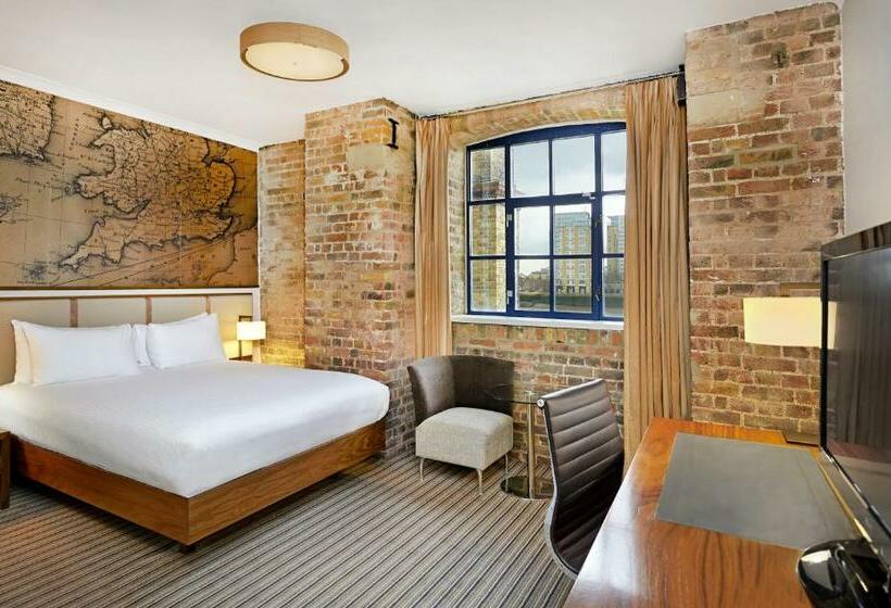 Номер Стандарт, Doubletree By Hilton  London  Docklands Riverside