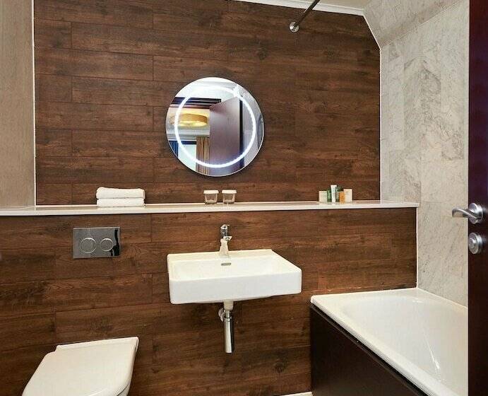 Номер Стандарт, Doubletree By Hilton  London  Docklands Riverside
