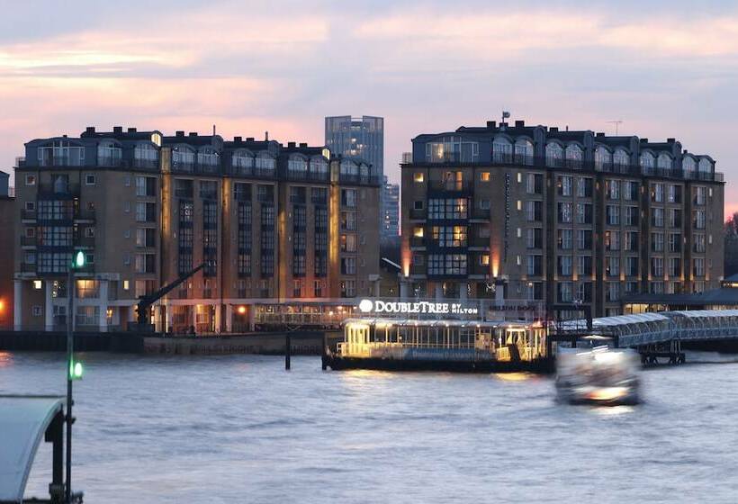Номер Стандарт, Doubletree By Hilton  London  Docklands Riverside