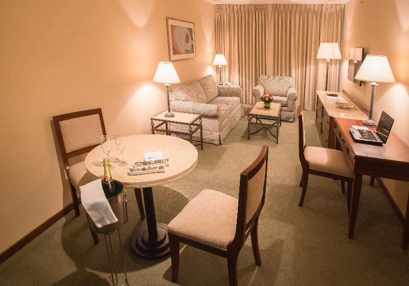 سوئیت اجرایی با تخت کینگ, Los Tallanes Hotel & Suites