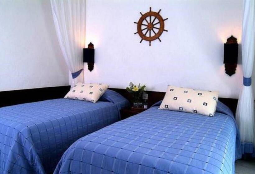 اتاق استاندارد با چشم‌انداز باغ, Voyager Beach Resort