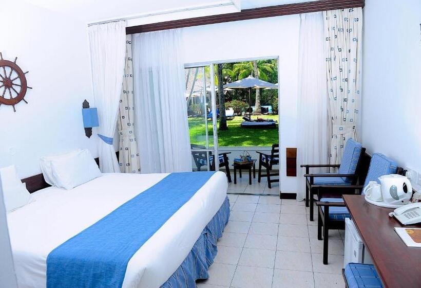 اتاق استاندارد با چشم‌انداز باغ, Voyager Beach Resort