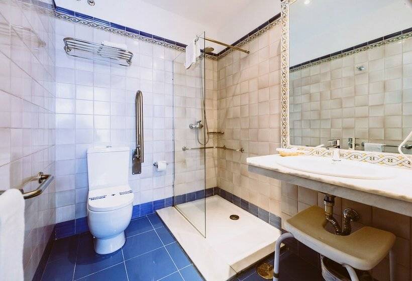 اتاق استاندارد یک نفره, Basic Hotel Doña Manuela