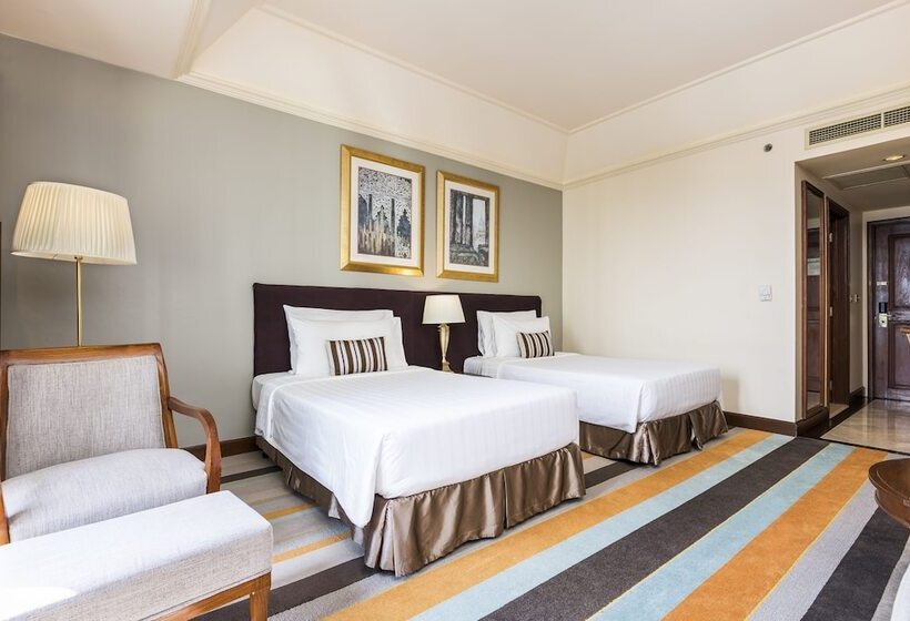 Deluxe Room City View, Chatrium Royal Lake Yangon
