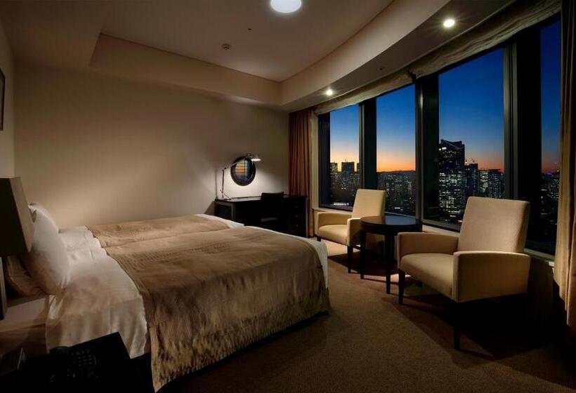 Номер Deluxe, Park Hotel Tokyo