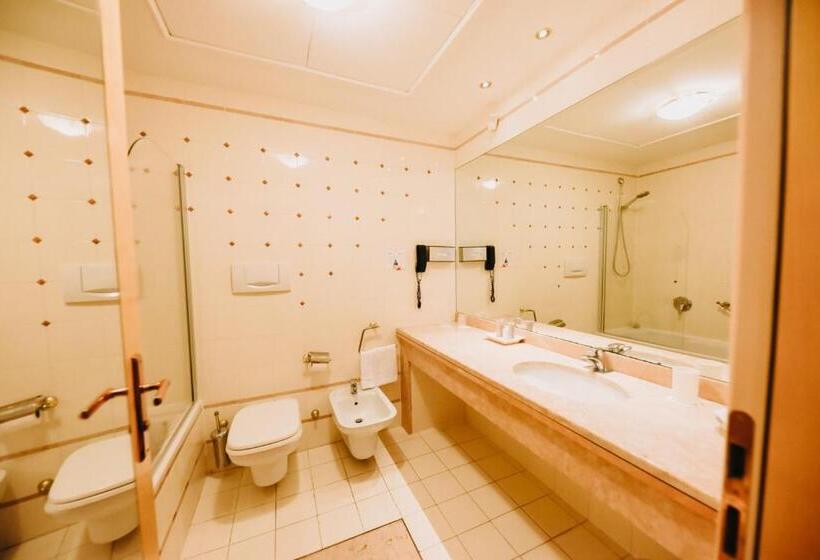 اتاق سوپریور, Shg Hotel Antonella