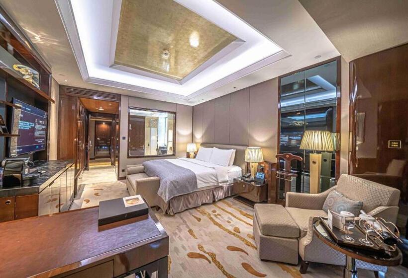 Quarto Classe Business, Zhaolin Grand