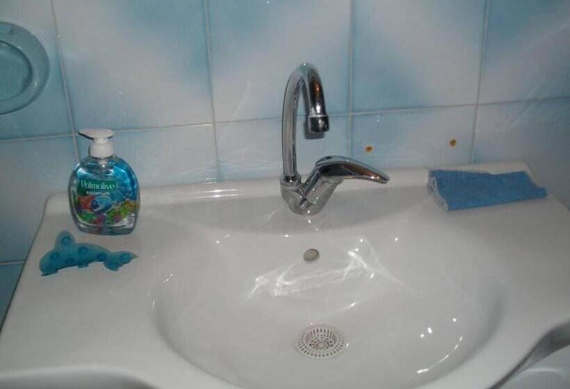 اتاق استاندارد, Guest House Cinderella